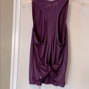 Lululemon tank, ties in the back